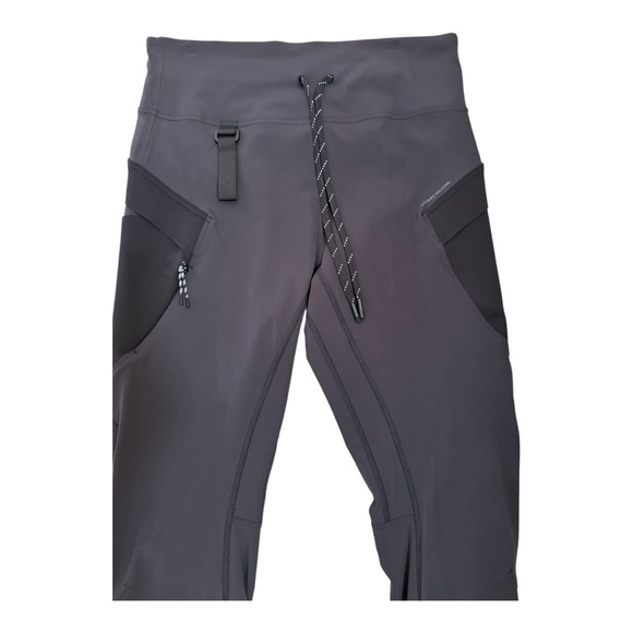 Lululemon Athletica Cargo Super-High-Rise Hiking Tight size 12 - Picture 4 of 6
